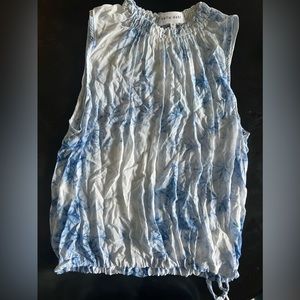 Bella Dahl sleeveless blouse size small